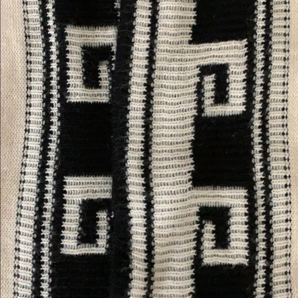 Cardigan - Picture 2 of 2